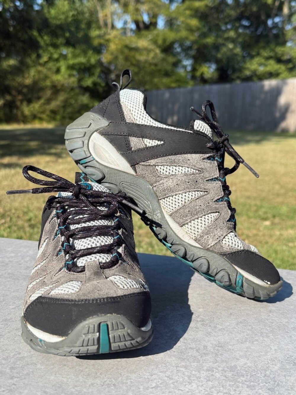 Merrell Accentor 2 Womens 7 Gray Teal Hiking Shoes Gorpcore Trail Outdoor 4253